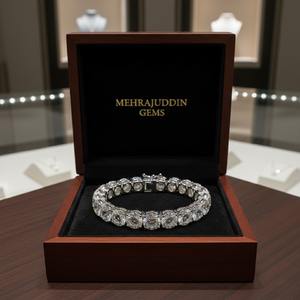 Bracelet tennis en argent plaqué rhodium avec moissanite pour femme, idéal pour fiançailles, mariage et cadeau de fête - Bijoux fins tendance - Product Image 6