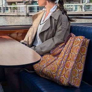 Sac fourre-tout matelassé en coton à imprimé floral bohème, sac à bandoulière pour le shopping, sac de voyage écologique pour femmes - Product Image 2