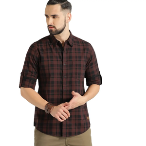 Chemise à carreaux à manches courtes pour homme, coupe classique, motif tissé décontracté, style à carreaux noirs et rouges - Product Image 1