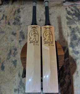Bate de críquet CA Sports Gold Legend Edition English Willow con funda de bate de regalo, agarre adicional y lámina protectora, todo incluido. - Product Image 5