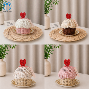 Élégant panier à cupcakes en rotin Gergean fait main, boîte cadeau en osier pour l'emballage de cadeaux du Ramadan et de l'Aïd, fabriqué au Vietnam - Product Image 1