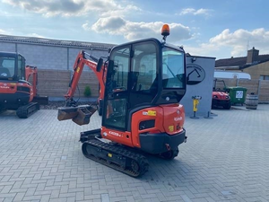 Acheter une mini-excavatrice d'occasion Kubota KX 019-4 - Product Image 3