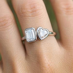 Bague Toi Moi en Argent 925 avec Moissanite Taille Cœur et Taille Émeraude, Style Moderne, Cadeau de Fiançailles pour Amoureux - Product Image 2