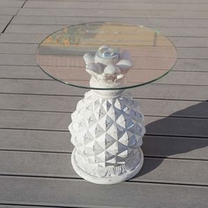 Table d'appoint vintage blanche en forme d'ananas avec plateau en verre trempé, modèle D0100H5JRV2, pour usage intérieur et extérieur - Product Image 4