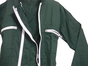 Mono de poliéster verde impermeable para hombre con cremallera frontal y franjas reflectantes para ropa de trabajo al aire libre - Product Image 4