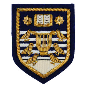 Broderie sur mesure OEM/ODM de haute qualité avec logo personnalisé, taille sur mesure, fournisseur d'épingles de sûreté, broderie artisanale en fil de bullion - Product Image 1