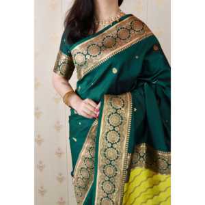 Sari en soie douce Banarasi Pallu Zari tissé avec Pallu Banarasi multicolore Couleur vert bouteille pour chemisiers et chemises pour femmes - Product Image 3