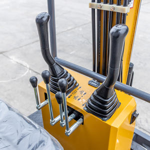 Nouveau Mini 1 tonne 1.8 tonnes 2 T Chine vente en gros Compact ménage pas cher sur chenilles hydraulique Micro pelle sur chenilles Machine - Product Image 5