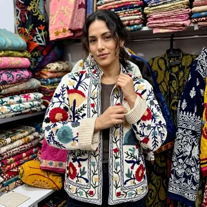 Chaqueta Reversible Acolchada de Algodón 100% para Mujer, Tejida a Mano con Bordado Floral, Cuello Alto, Estilo Étnico Boho, Moda Otoño Invierno - Product Image 3