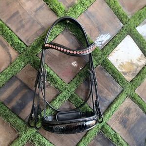 Bridon pour cheval en cuir de crocodile véritable fait main ALR EQUESTRIANS, rênes confortables, personnalisable pour l'équitation en trail et la course - Product Image 1