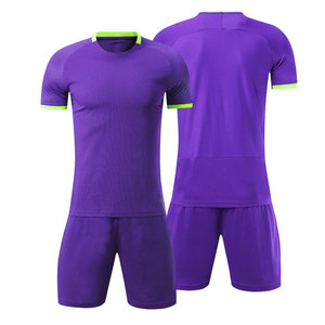 Créez Votre Propre Tenue d'Équipe : Ensembles de Maillots de Football Personnalisables en Gros, Modèles Vides et Simples pour Hommes et Enfants – Dernière Collection de Maillots de Football Personnalisés - Product Image 4