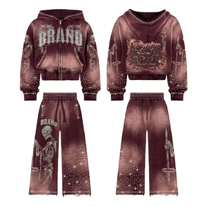 Ensemble de survêtement gothique pour homme avec sweat à capuche zippé et pantalon large imprimé crâne en strass délavé à l'acide - Product Image 2