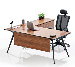 Escritorio Ejecutivo de la Serie Vichakshan Premium, Superficie Laminada con Recubrimiento en Polvo, Solución Ejecutiva Confiable, Venta al por Mayor - Product Image 5