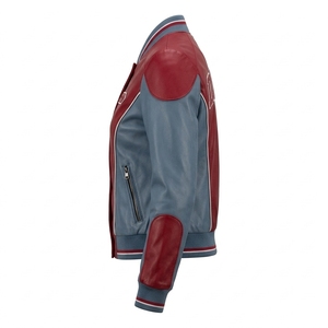 Chaqueta Bomber Varsity de Cuero Genuino para Mujer, Color Rojo Ladrillo y Azul Pizarra, con Bolsillos con Cremallera Personalizados y Ribetes a Rayas, Proveedor de Fábrica OEM - Product Image 4
