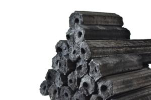 Briquetas de Carbón Vegetal para Barbacoa de Aserrín de Madera Dura Más Vendidas – Combustión Constante de 5 a 6 Horas, 91.3% de Contenido de Carbono Fijo - Product Image 5