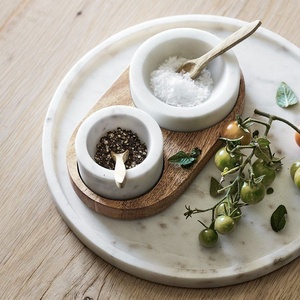 Juego de Tazones de Mármol Premium con Bandeja de Metal, Dos Tazas para Condimentos, Servidor Moderno de Sal y Especias, Decoración de Lujo para Mesa de Cocina - Product Image 5