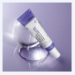 Productos coreanos antienvejecimiento para el cuidado de la piel Polmedison Super Vital Eye Cream 30 ml para ojeras e hinchazón debajo de los ojos - Product Image 4