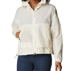 Chaqueta Cortavientos con Capucha Estilo Utilitario para Mujer, Chaqueta Cortavientos Acolchada Impermeable con Logotipo Personalizado - Product Image 1