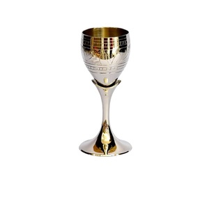 Coupe de Kiddush en laiton Elijah Prophet, gobelet à vin de bénédiction juive israélien avec des bénédictions gravées, durable et vintage - Product Image 3