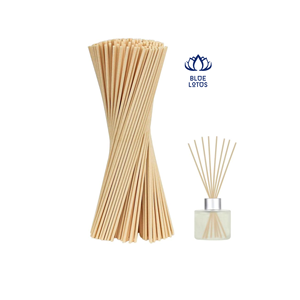 BEST SELLER Bâtonnets diffuseurs en rotin naturel faits à la main pour l'aromathérapie aux huiles essentielles - Product Image 1
