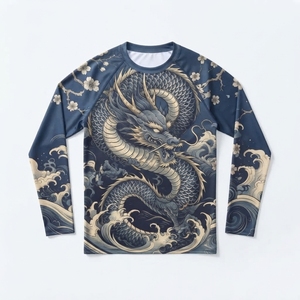 เสื้อแรชการ์ดแขนยาวสำหรับผู้ชาย พิมพ์ลายมังกรด้วยเทคนิค Heat-Transfer ป้องกันรังสียูวี โลโก้ด้านหน้า แห้งเร็ว เหมาะสำหรับเล่นกีฬา - Product Image 2