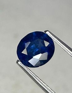 ไพลินสีน้ำเงินธรรมชาติทรงรี สีน้ำเงินเข้ม  ไพลินผ่านการอบความร้อน - Product Image 2