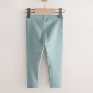 Collection de vêtements décontractés de qualité supérieure pour bébé, legging en tissu doux, tenue confortable pour une utilisation durable - Product Image 3