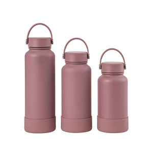 Botella de acero de doble capa ecológica para exteriores, termo para aventuras con taza incorporada con agarre de silicona. - Product Image 6