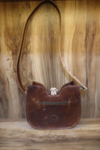 กระเป๋าถือหนังขนาดใหญ่สำหรับผู้หญิง ดีไซน์ทันสมัย มีช่องซิป วัสดุ PC ราคาประหยัด พร้อมโลโก้พิมพ์ - Product Image 2