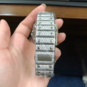 Reloj de Lujo para Hombre de Acero Inoxidable con Diamantes Cuadrados, Estilo Deportivo y de Moda, Esfera Romana, Totalmente Cubierto de Plata, Brillante y Elegante - Product Image 4