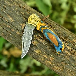 มีดพับทำมือ Damascus Custom OEM พร้อมด้ามสลักลาย มีดพกพาพร้อมปลอกหนัง - Product Image 2