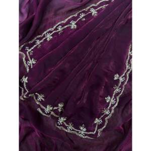 Sari de fête magnifique 100% soie avec des perles artisanales - Product Image 5