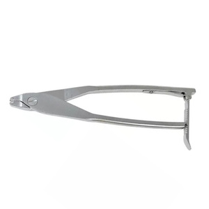 Tige d'implant orthopédique pour la fixation des fractures osseuses et la stabilisation chirurgicale, tige de soutien interne pour la réparation et l'alignement osseux - Product Image 1