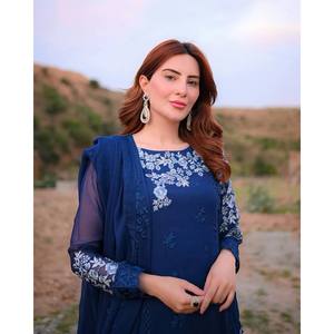 Hermoso Conjunto de Top y Falda de Gasa Azul con Dupatta para Mujer, Talla M, Ropa de Fiesta por Bhanderi -BE - Product Image 5