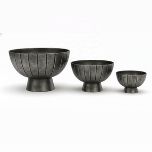 Cuencos Decorativos de Pedestal de Aluminio Cromado Antiguo de Lujo, Cuencos para Servir Ecológicos con Diseño Acanalado, Macetas para Mesa de Hotel y Hogar - Product Image 1