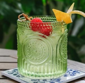 Vasos Retro Verdes con Diseño Floral, Cristalería Vintage con Cuentas, Copas Texturizadas para Agua y Cócteles, Regalo Festivo - Product Image 2