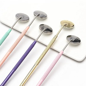 Miroirs buccaux dentaires double face manuels en acier inoxydable autoclavables avec poignée ergonomique pour vérifier les extensions de cils et le maquillage des dents - Product Image 5
