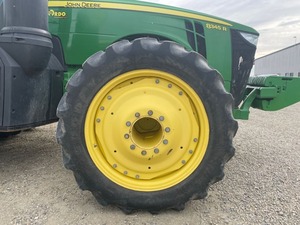 Tractor de Ruedas 4WD de Gran Tamaño 8345R 2015, Listo para Exportación Premium - Product Image 3