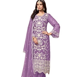 งานปักผ้าไหม Organza นุ่มของนักออกแบบล่าสุด Kurti ตั้งโดย Fab Zone - Product Image 1