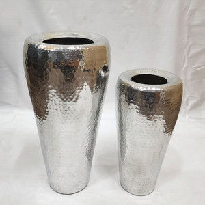 <b>Sets</b> Of 2 Hammered Texture Home Table Top Decoration Aluminum Metal Round Shape Silver Plated Coastal Iron Flower <b>Vase</b> - Product Image 1