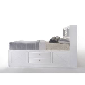Ireland <b>White</b> Queen <b>Bed</b> with <b>Storage</b> Up-Holstered Product Category - Product Image 6