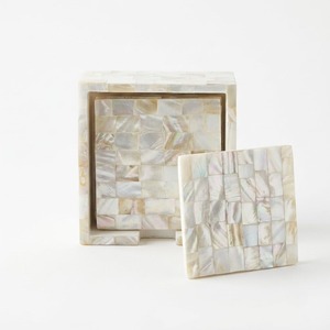 Juego de Posavasos Cuadrados de Nácar Ecológicos de Lujo con Soporte, Diseño Mediterráneo Hecho a Mano - Product Image 3