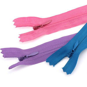 Fabricant en gros # 3 fermetures éclair invisibles à extrémité fermée de 20 cm, fermeture éclair en nylon colorée de haute qualité, 100 pièces par sac - Product Image 2