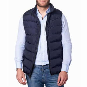 Gilet matelassé léger en duvet personnalisé pour homme, style zippé, collection automne-hiver 2026, tout nouveau modèle. - Product Image 6