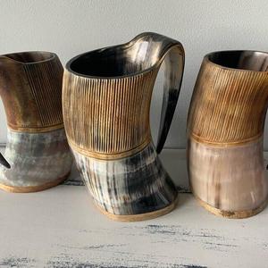 Taza de Cuerno de Búfalo Hecha a Mano, Ecológica, con Forma Natural, Asa Pulida, Arte Rústico Moderno, Coleccionable, Duradera, Regalo Festivo Global - Product Image 1