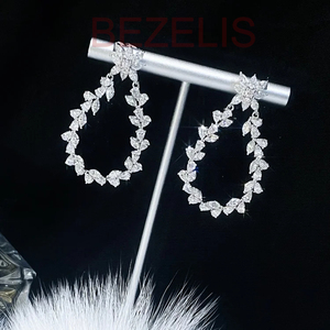 Pendientes de Diamantes Certificados por IGI, Color D E F, Claridad VVS, Elegante Regalo de Joyería Fina, Regalo de Novia, Accesorio de Lujo - Product Image 4