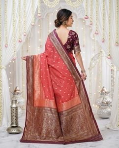 Sari Tradicional de Seda para Mujer, Color Rojo con Borde Dorado, para Bodas, Largo hasta el Suelo, Sin Arrugas, Estilo India/Pakistán, Protección Solar - Product Image 4
