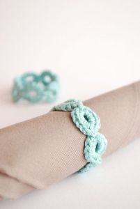Élégant anneau de serviette en crochet turquoise avec chaîne, fait main, style bohème, décoration de table, porte-serviettes beige, accessoire pour mariage et fête - Product Image 4