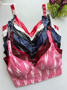 Mejor proveedor de blusas sin mangas estilo SavyaSaachi de tela de algodón Ikkat puro con diseño estampado, listas para usar, de la India. - Product Image 4