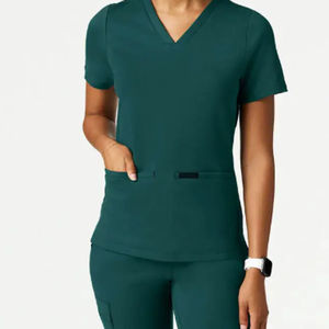 Uniforme de Enfermera Unisex de Manga Corta, Conjunto de Uniforme Médico, Tela Vaquera Rosa, Cuello en V, Diseño Moderno para Hombre y Mujer - Product Image 1